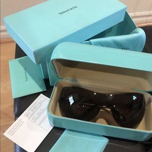 Tiffany sunglasses tf 3015